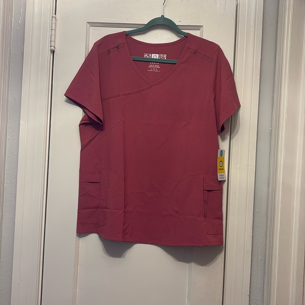 Wonder wink Renew rose size large scrub top